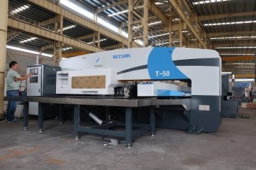 cnc presa hidraulică turelă de presă pentru mașină de presă de 30 de centimetri cnc