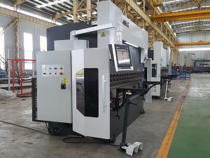 robot de frână de presă